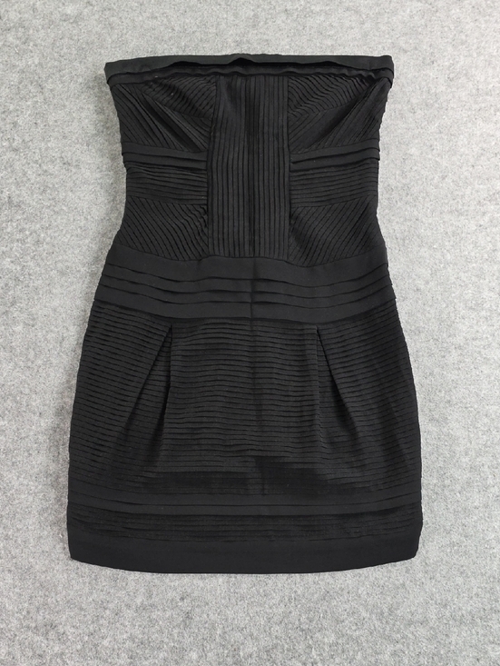 Diane Von Furstenberg Dresses & Skirts - Diane Von Furstenberg 100% Silk Strapless Black Pleated Bandage Dress